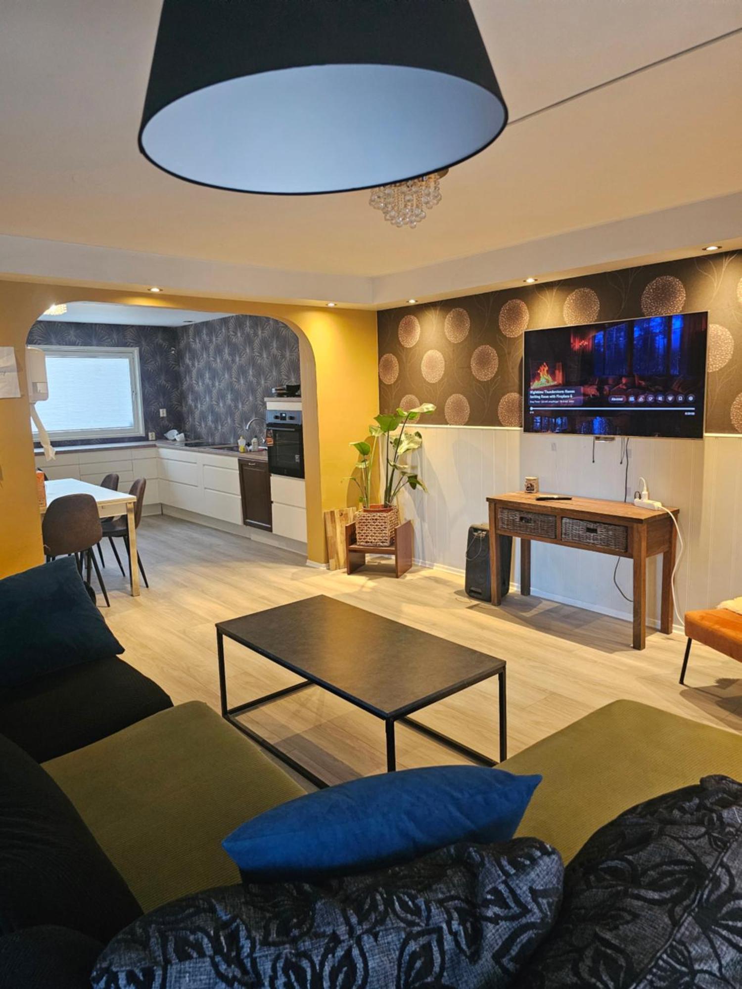 Full Privacy Townhome In Oslo With Wifi Exterior photo