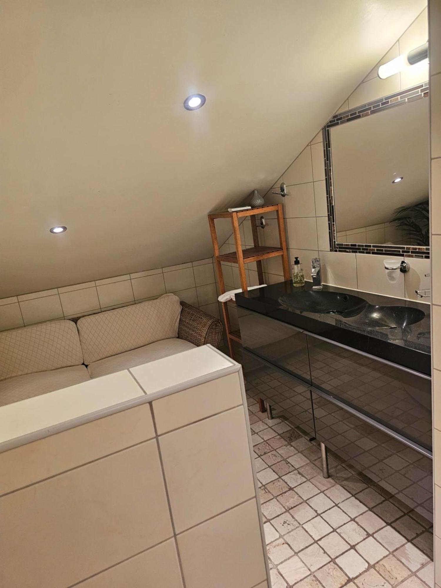 Full Privacy Townhome In Oslo With Wifi Exterior photo